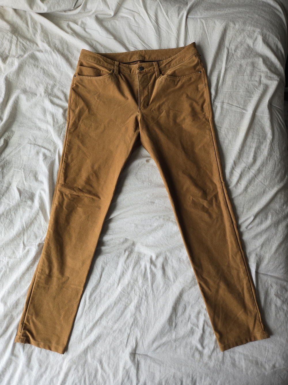 Lululemon Men's 35x31 ABC Pant Slim Utilitech in Burnt Caramel